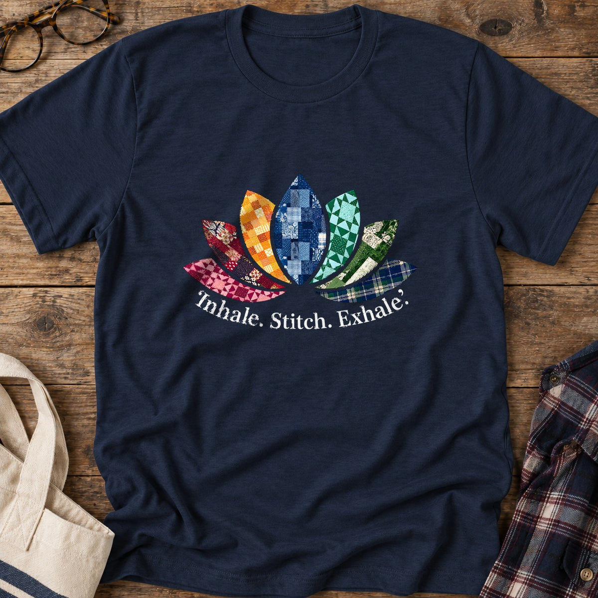 Quilting Zen T-Shirt in Navy